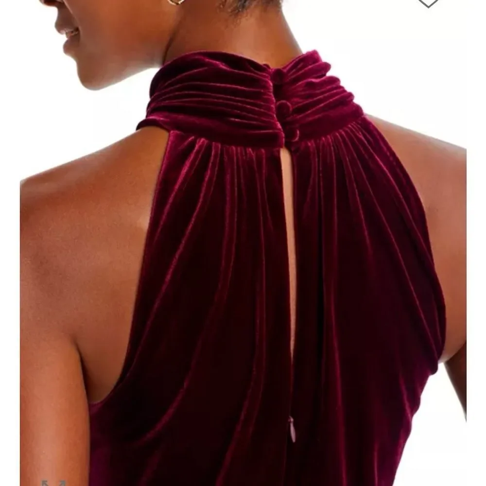 Eliza J. Luxurious Mock Neck Strapless Velvet Blouson Gown in Deep Wine Size 10